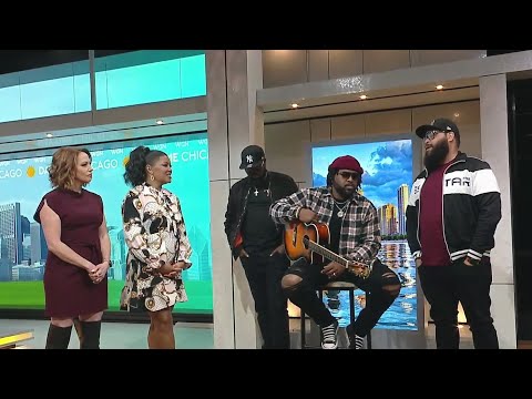 Singing trio known for their soulful sound