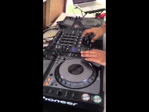 Dj Ricky Singh played in Goa for Ipru