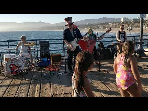 Red Elvises - My Darling Lorraine ( live 17/09/18)