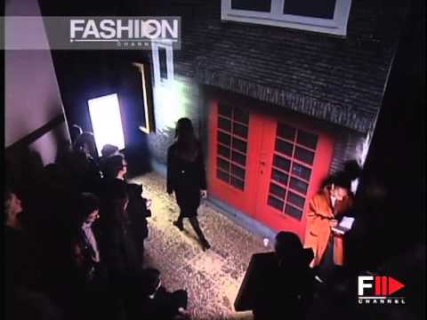 "Maison Martin Margiela" Autumn Winter 2003 2004 Paris 1 of 4 by FashionChannel.mov