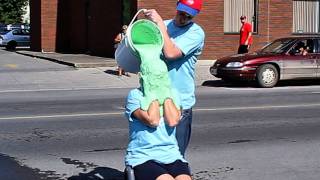 preview picture of video 'Drew and Erin from Moose FM in Bancroft Get Slimed'