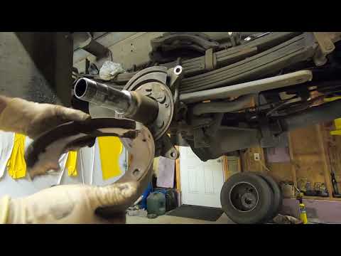 HOW TO GMC 3500 DUALLY REAR BRAKES and rotors