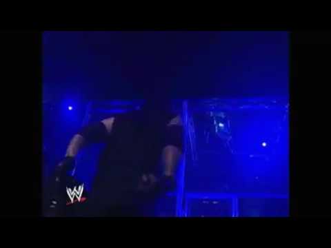 Undertaker vs Mankind at Hell in a Cell