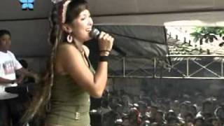 Download lagu Kuburan~lupa-lupa ingat(kristina) mp3