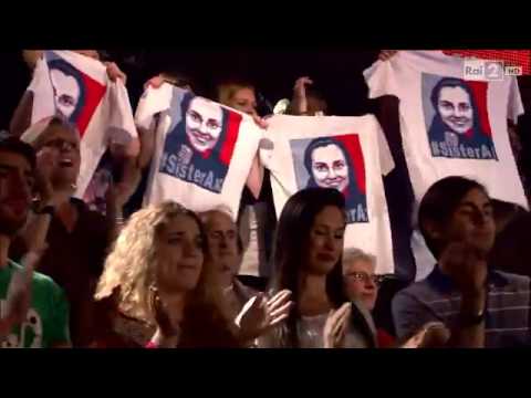 Suor Cristina Scuccia canta What a feeling   The Voice IT   Serie 2   Live 1