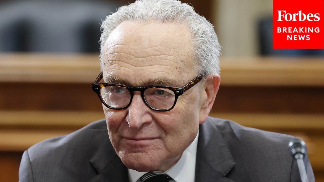 GOP Blocks War Powers Resolution on Iran Amidst Democratic Scrutiny