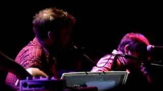 Frightened Rabbit - The Greys (live)
