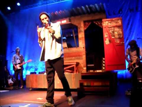 Max Herre - Fühlt sich wie fliegen an live in Dortmund (15.10.12)