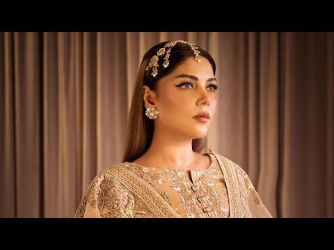 Hadiqa Kiani Looks Class Apart in Vibrant Festive Attires [Pictures]