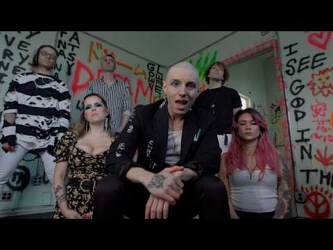 Crazy & The Brains - Tsunami Sunrise (Official Music Video)