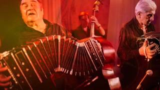 Az utolsó tangó...   Írta, előadja Helena