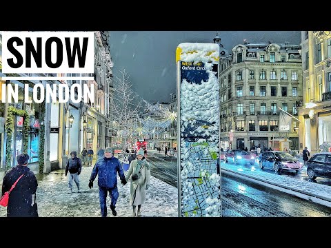 SNOW WALK IN CENTRAL LONDON | Finally Snowing in London | Central London Late Night Snow Walk