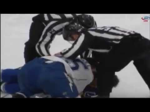 John Kurtz vs David Broll