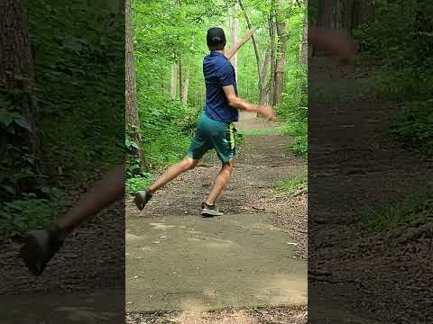 Aidan Scott Backhand Form #discgolf