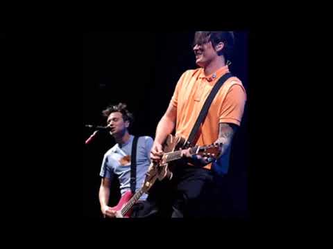 Newcastle Gigs - Blink -182 - All of This - 2004  (Audio/Collage) Metro Radio Arena