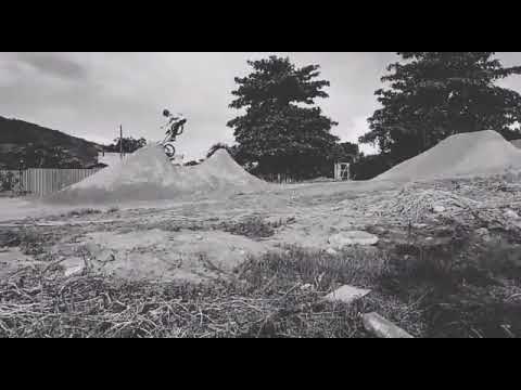 La caída más doloroso en BMX dirtjump