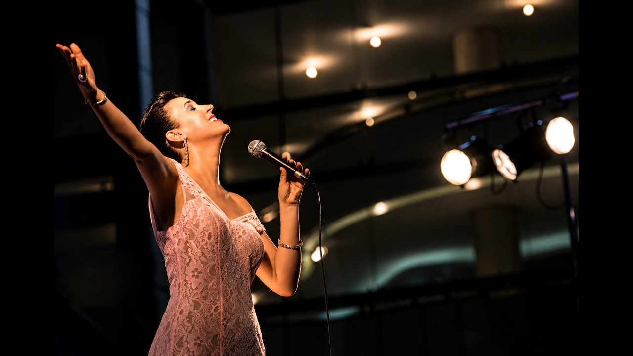The Showreel of Eden Holan - International Artist