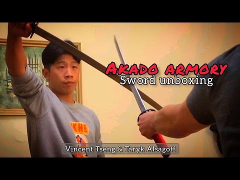 Akado Armory - training blade unboxing, ft. Taryk Alsagoff