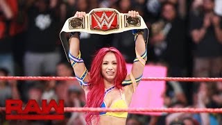 Sasha Banks vs. Charlotte - WWE Women&#39;s Championship Match: Raw, July 25, 2016
