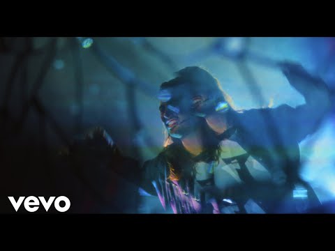 Seph Schlueter - Turn It To Praise (Music Video)