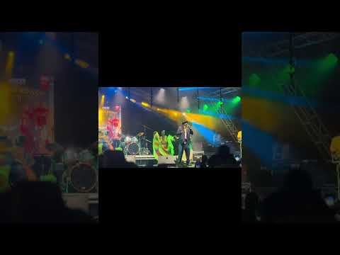 Vishnu Carombayeni singing Amina