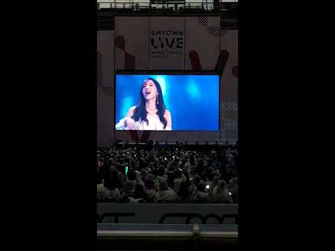 170708 Taeyeon - Rain @ SMTOWN in Seoul