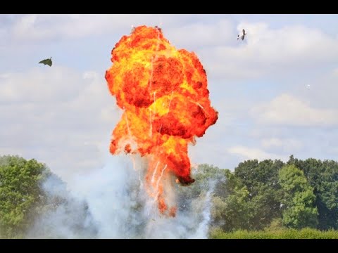 RC MODEL AIRCRAFT PYRO / FIREWORKS DISPLAY - PHOENIX FIREWORKS AT SOUTHERN HEADCORN - 2022