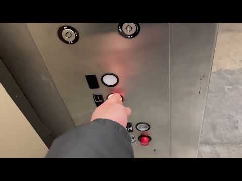 Westinghouse/Schindler RT Hydraulic Service Elevator #10 at The Mall at Short Hills - Millburn NJ