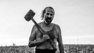 Brian Reitzell & Mark Lanegan - St. James Infirmary Blues [American Gods Soundtrack - S1 E3]