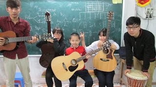 preview picture of video 'Bốn chữ lắm - ST Phạm Toàn Thắng (GPT guitar school)'