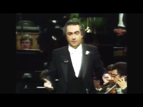 DENNIS O'NEILL 'MACUSHLA'