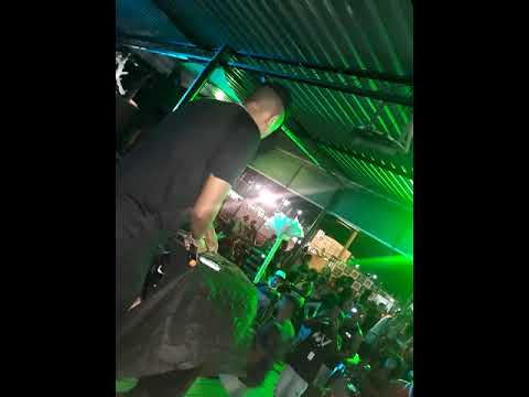 MC DELUX FEAT MC ROSE DA RETA E WAGUINHO DO CXG - VAI EMBORA ASSADA ((DJM7))