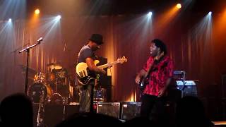 Marcus Miller Versus Victor Wooten