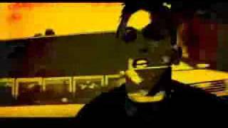 rabia sorda walking on nails