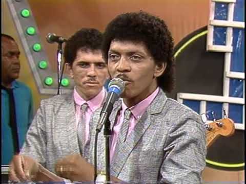 LOS HERMANOS ROSARIO - El Lapiz - Adolescente (80's)