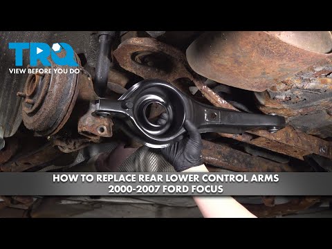 Anleitung zum Austausch der hinteren unteren Querlenker beim Ford Focus (2000–2007)