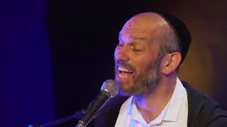 יונתן רזאל - "עכשיו אני עף"