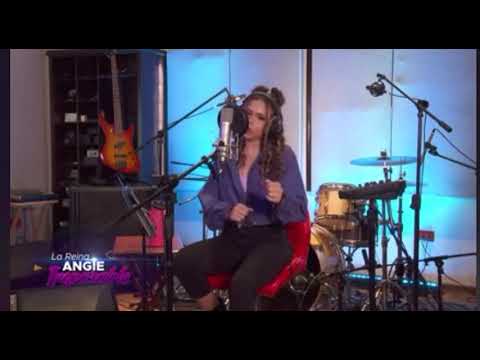 Angie Flores | 7 Rings | Concierto Virtual