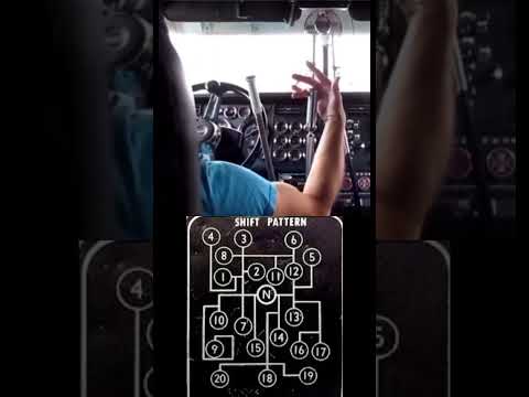 Driving a 20 speed manual transmission👀😳😳😳
