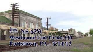 preview picture of video 'QuickClip™: Wabash 1070 leads NS 65W through Pottstown'