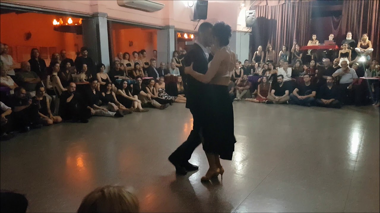 ROCIO LEQUIO y BRUNO TOMBARI en Viva La Pepa! Milonga