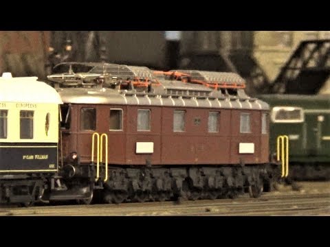 ROCO 43710 BLS Ae 6/8