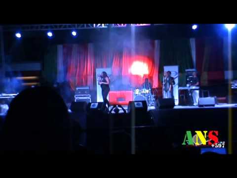 Sister Patty feat. Enver - Plei vrij vrij (Ginuwine Live in Concert ) [ANS597]