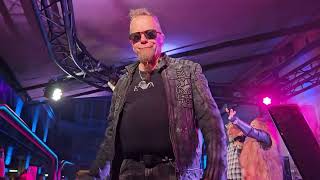 Movetron - Nelirivinen live Mummotunneli Helsinki 17.8.2023