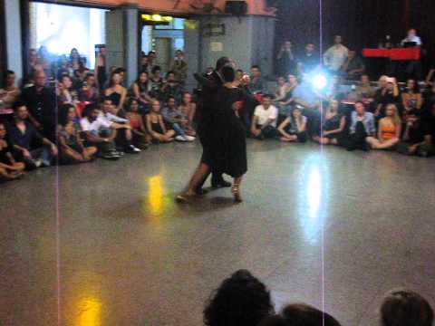  Daniel Nacucchio  and  Cristina Sosa  are  dancing  to  a  tango