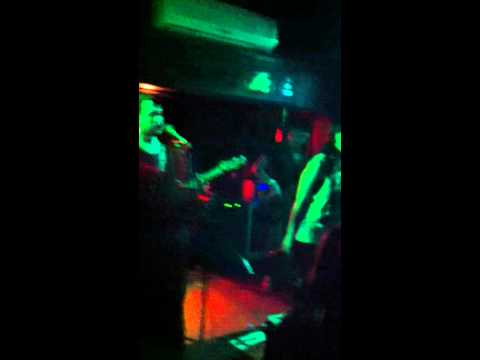 Undercolour - Kiss From A Rose (Pulp Party Manchester Roadhouse 08/08/2012)