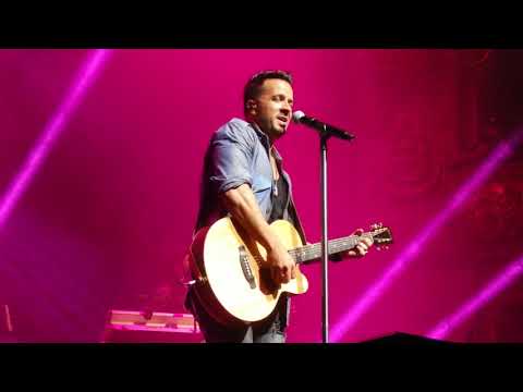 23.07.2018 Barcelona - Luis Fonsi, No me doy por vencido (HD)