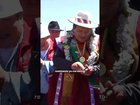 Inauguración de carretera asfaltada en el municipio de San Pedro de Curahuara.