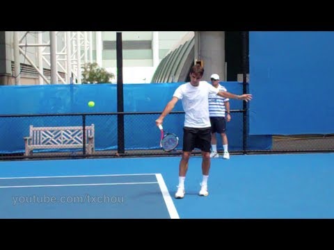 Roger Federer - Slow Motion Backhand Chip Returns in HD, Australian Open 2011