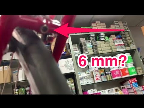 BIKE PROFILES - Fuso Lux circa 1988 lugged steel frame by Dave Moulton video 2 of 3